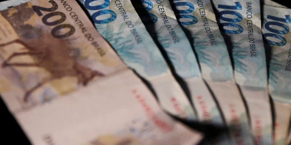 divida-publica-sobe-0,22%-em-marco-e-supera-r$-7,5-trilhoes