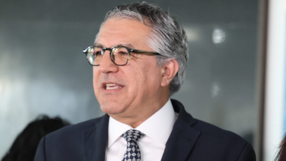 governo-diz-que-pode-vetar-taxacao-de-importados-ate-us$-50;-votacao-esta-prevista-para-a-tarde