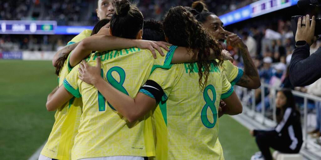 selecao-feminina-sera-convocada-na-terca-para-amistosos-contra-o-japao