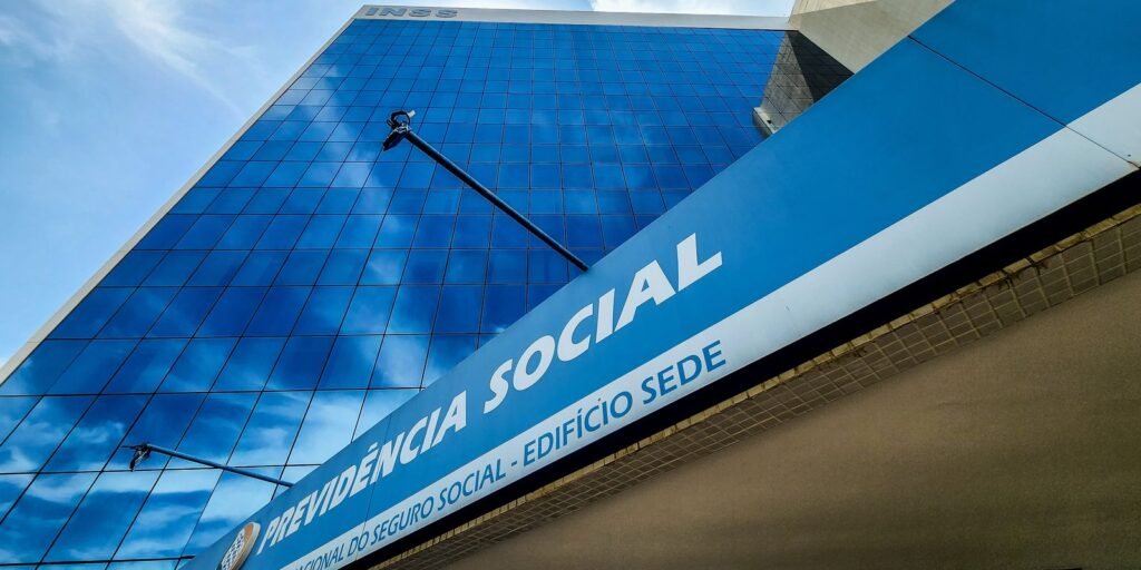 veja-passos-para-contestar-descontos-nao-autorizados-do-inss