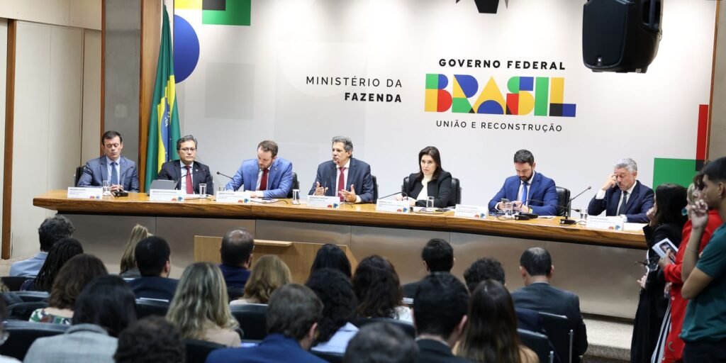 governo-padroniza-aliquotas-do-iof-para-arrecadar-r$-20,5-bilhoes