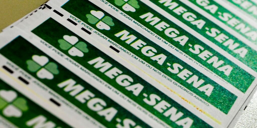 aposta-de-sao-paulo-acerta-a-mega-sena-e-leva-premio-de-r$-2,7-milhoes