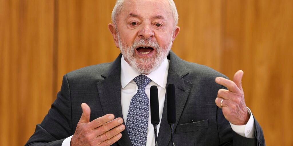 com-crise-de-labirintite,-lula-faz-exames-em-hospital-em-brasilia