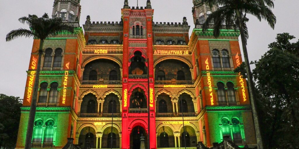 usp-e-fiocruz-firmam-acordo-na-area-de-desenvolvimento-tecnologico