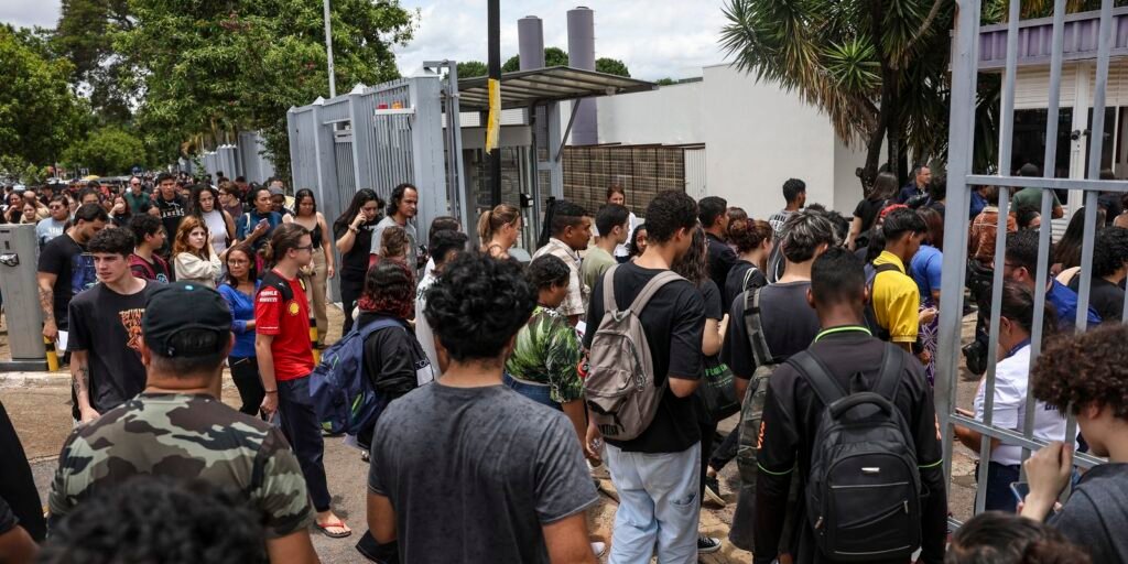 mais-de-5,3-milhoes-de-pessoas-ja-se-inscreveram-no-enem-deste-ano
