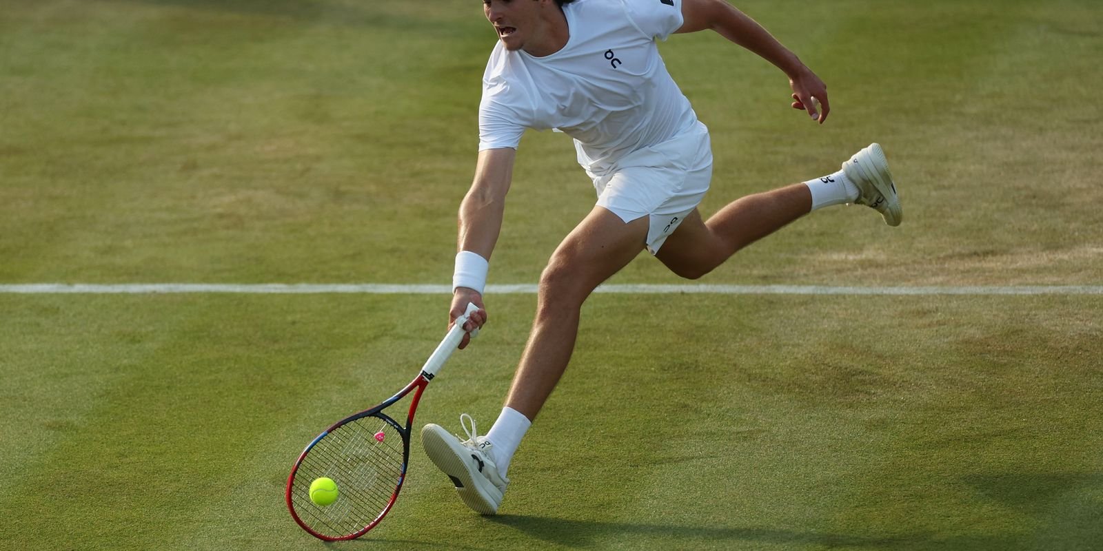 wimbledon:-joao-fonseca-cai-na-3a-rodada;-brasil-segue-nas-duplas