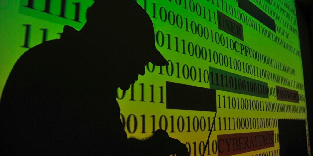 policias-do-rj-e-go-miram-quadrilha-de-crimes-ciberneticos