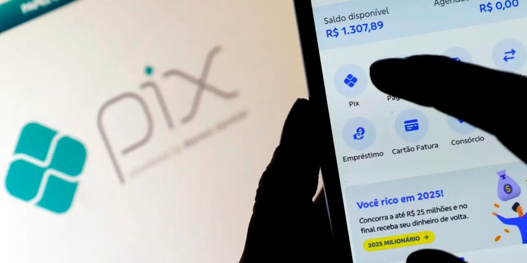 em-resposta-ao-eua,-febraban-diz-que-pix-favorece-competicao