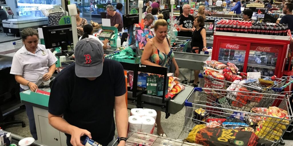 pressionada-por-conta-de-luz,-previa-da-inflacao-de-julho-e-de-0,36%