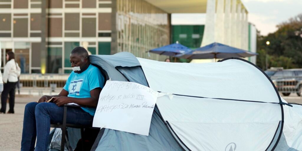 apos-ordem-de-moraes,-deputado-aliado-de-bolsonaro-deixa-acampamento