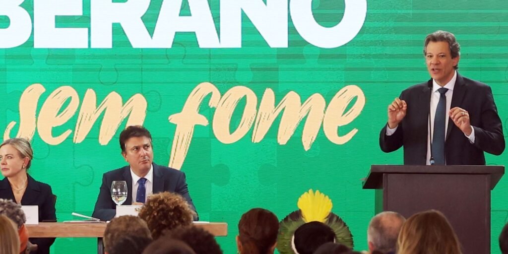 haddad-diz-que-tarifaco-afetara-4%-das-exportacoes-brasileiras