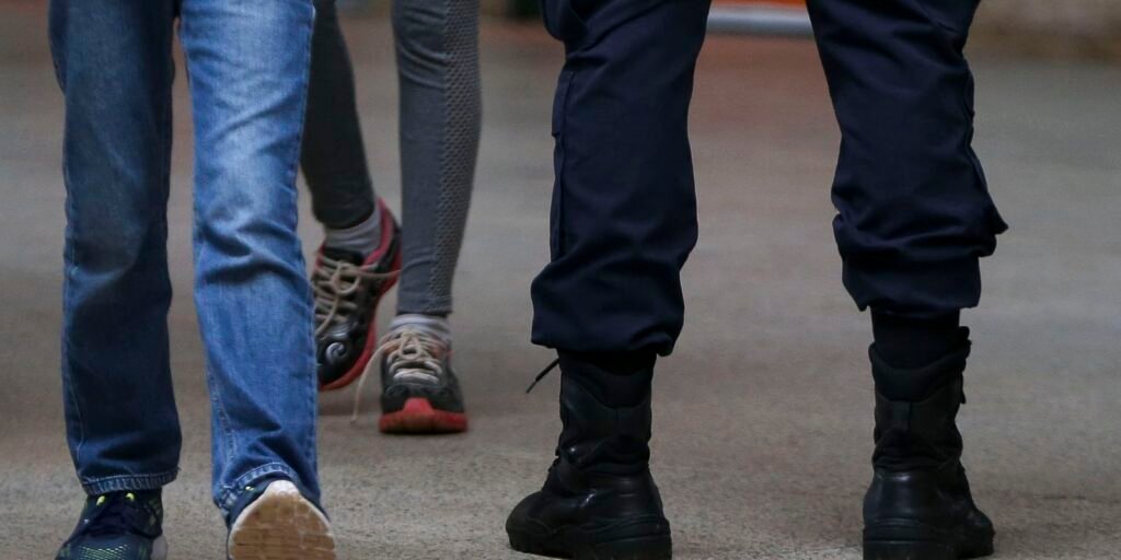 tribunal-de-contas-suspende-programa-de-escolas-civico-militares-de-mg