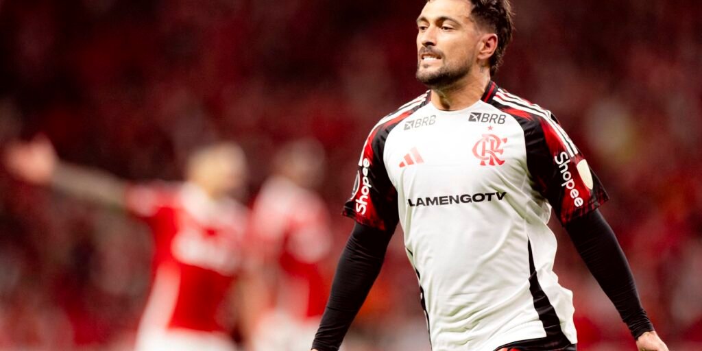 flamengo-volta-a-derrotar-o-internacional-e-avanca-na-libertadores