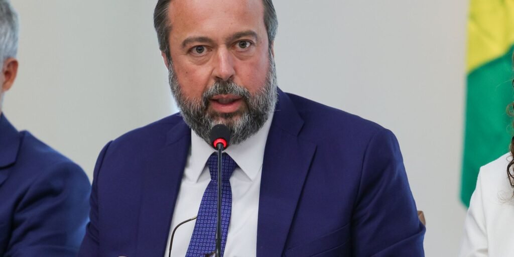 governo-estuda-parceria-com-bolivia-para-nova-hidreletrica-binacional