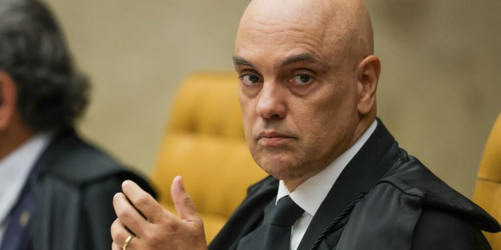 moraes-autoriza-policia-penal-a-fazer-vigilancia-integral-de-bolsonaro