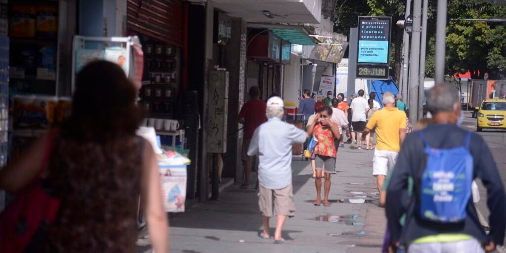 brasil-abre-129,8-mil-postos-formais-de-trabalho-em-julho