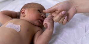 teste-do-olhinho-deve-ser-repetido-tres-vezes-ao-ano-ate-os-3-anos