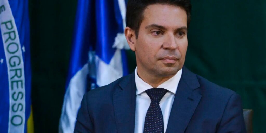 stf-determina-perda-do-mandato-de-alexandre-ramagem-na-camara