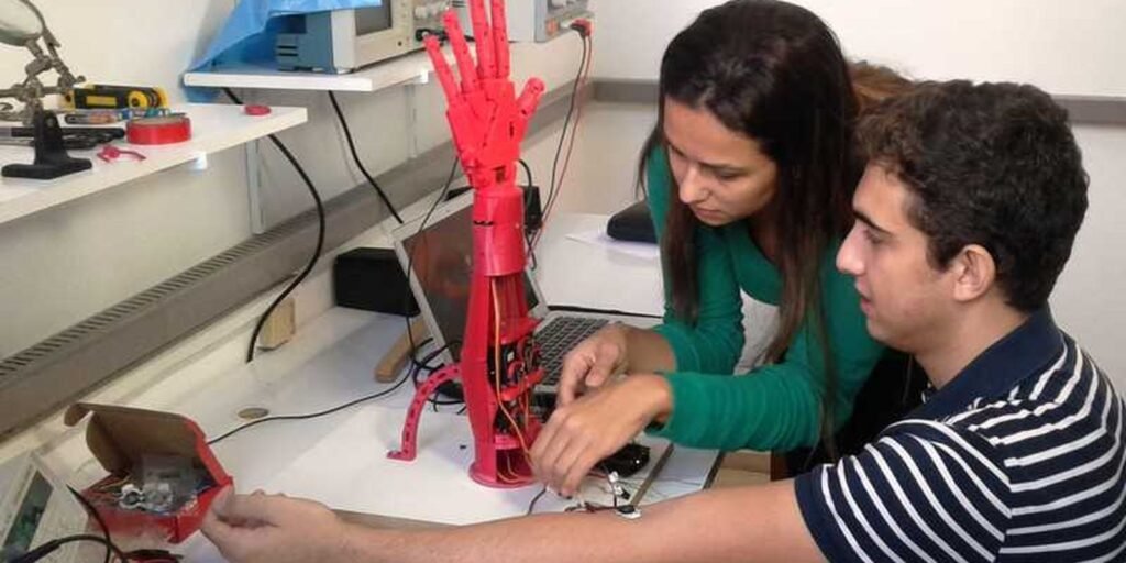 estudo-da-cni-aponta-16-profissoes-do-futuro-na-industria