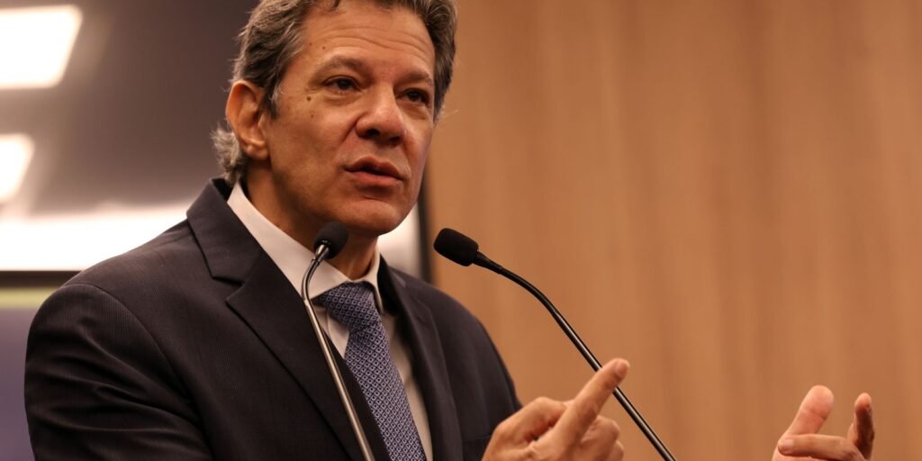 haddad-preve-queda-dos-juros-“em-breve”-e-2026-“muito-melhor”