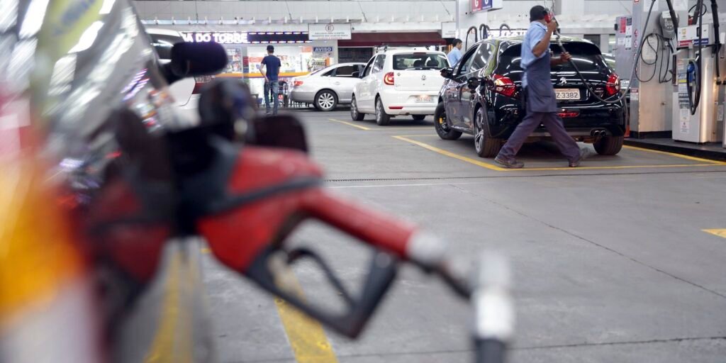 forca-tarefa-garante-abastecimento-de-combustivel-no-rio-de-janeiro