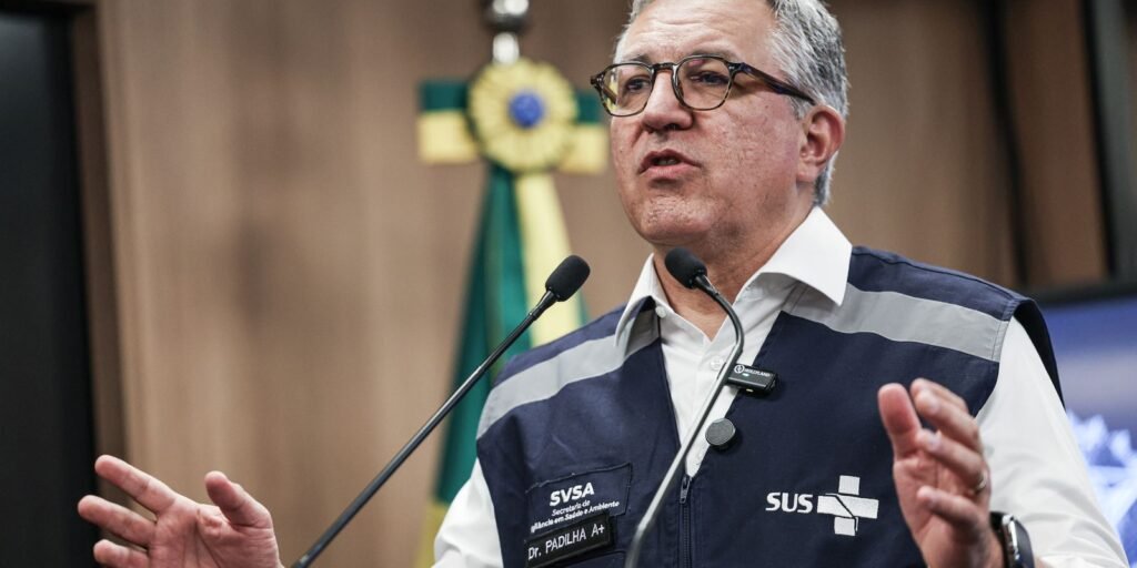 casos-suspeitos-de-intoxicacao-devem-aumentar-no-pais,-diz-ministro