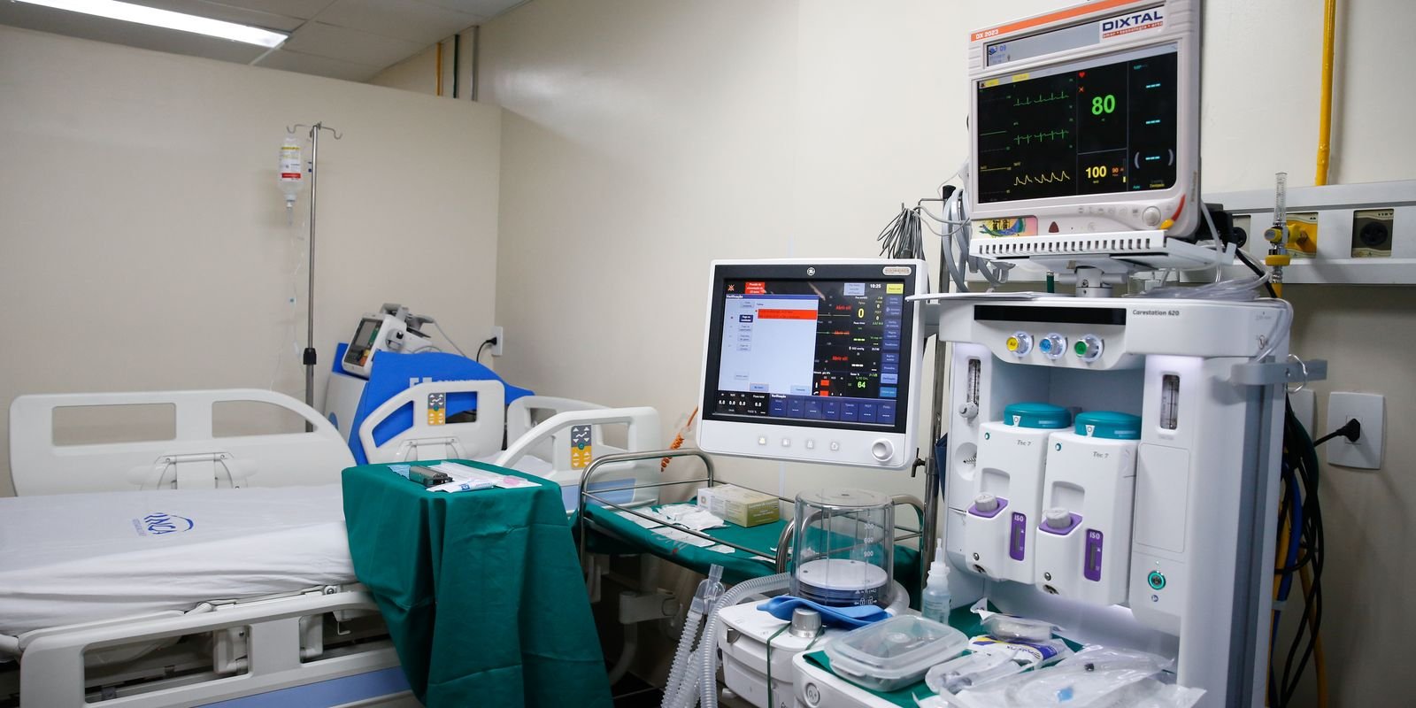 sus-fara-cirurgia-de-cancer-de-prostata-por-robo