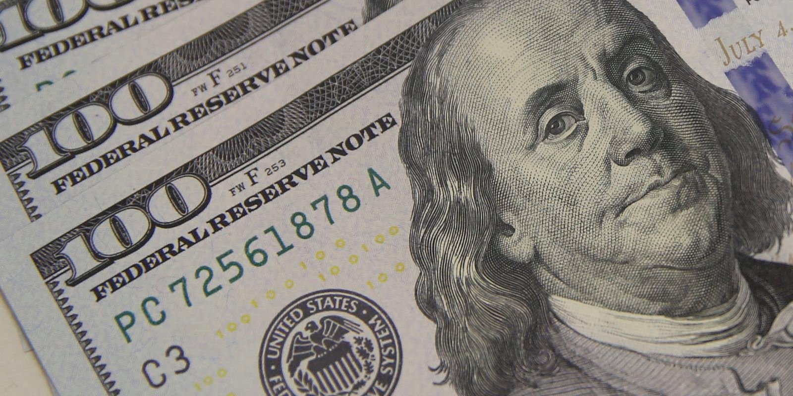 dolar-cai-para-r$-5,46-com-alivio-nas-tensoes-entre-eua-e-china
