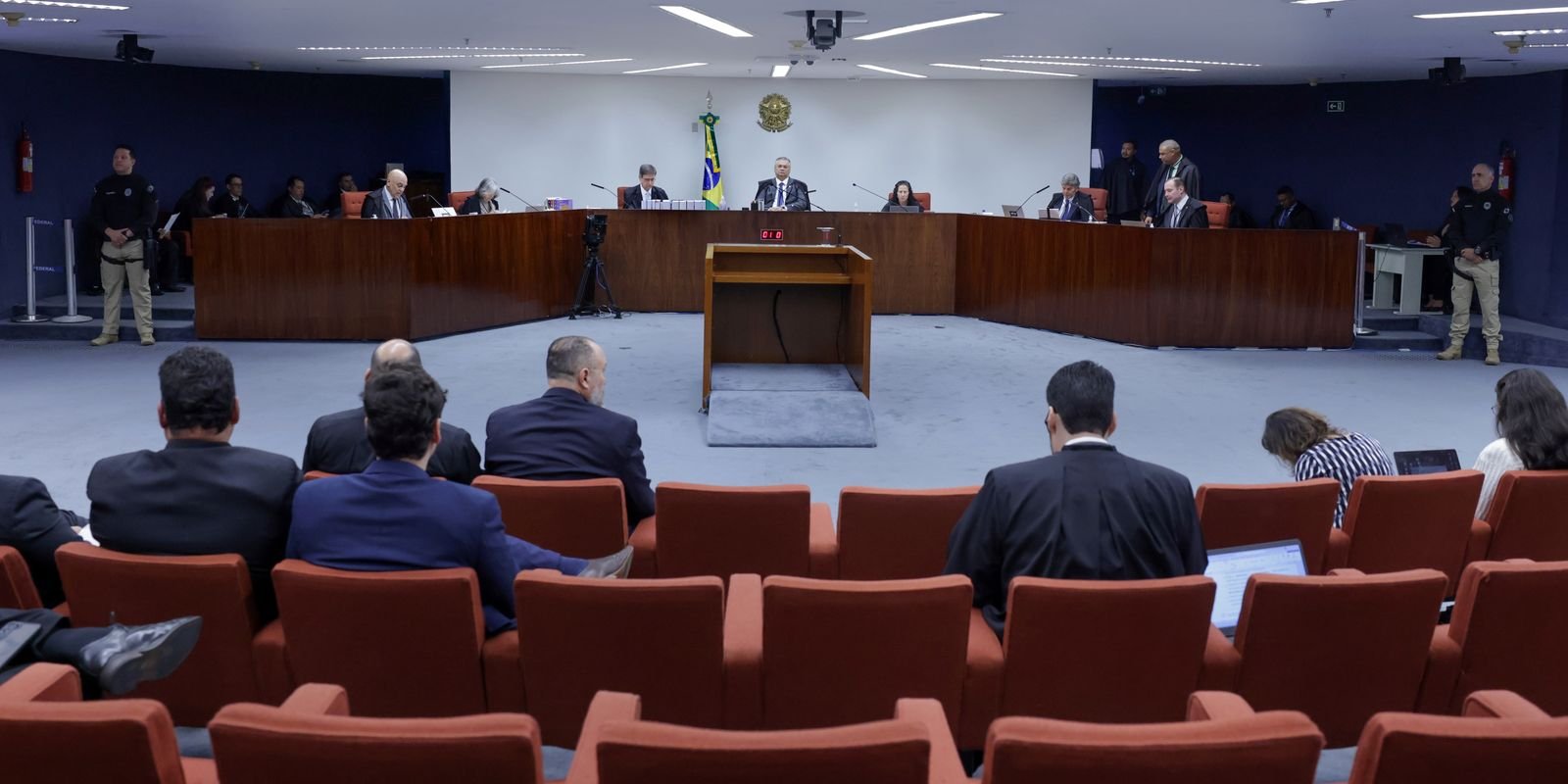 pgr-pede-condenacao-de-reus-do-nucleo-4-da-trama-golpista