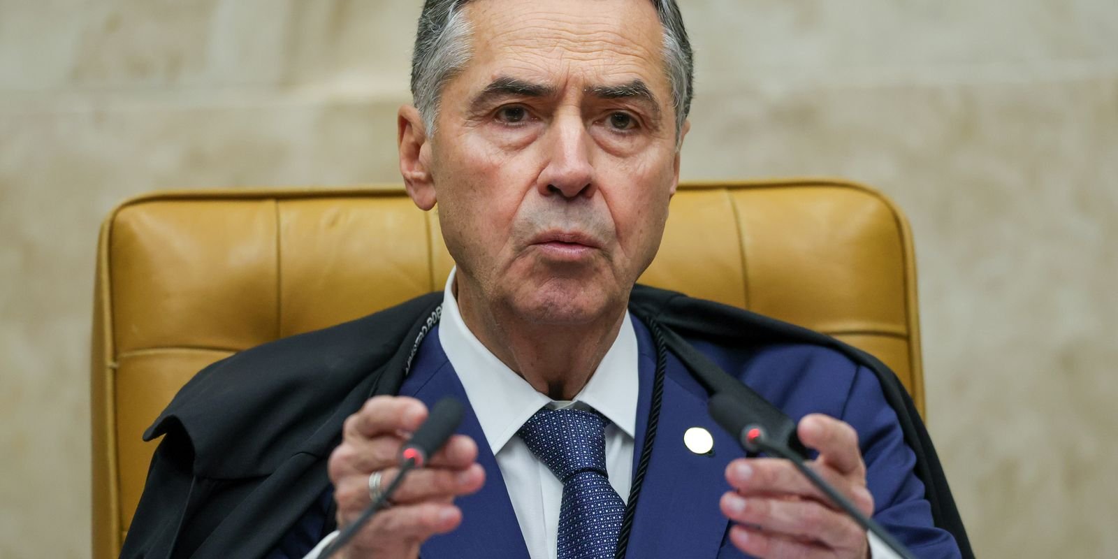 barroso-recebe-alta-medica-apos-ser-internado-em-brasilia