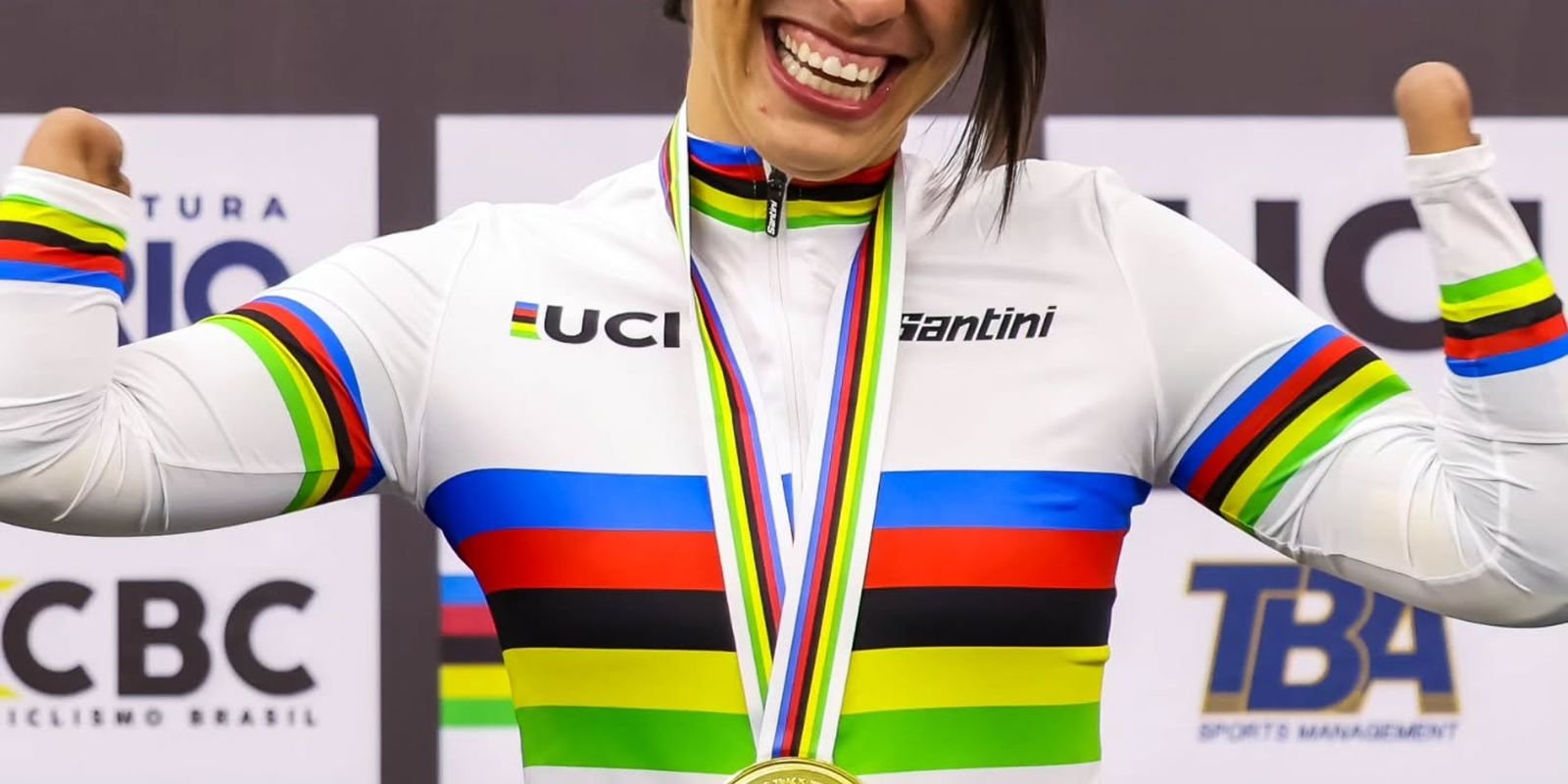 sabrina-custodia-e-ouro-e-1a-recordista-mundial-de-paraciclismo-no-rj