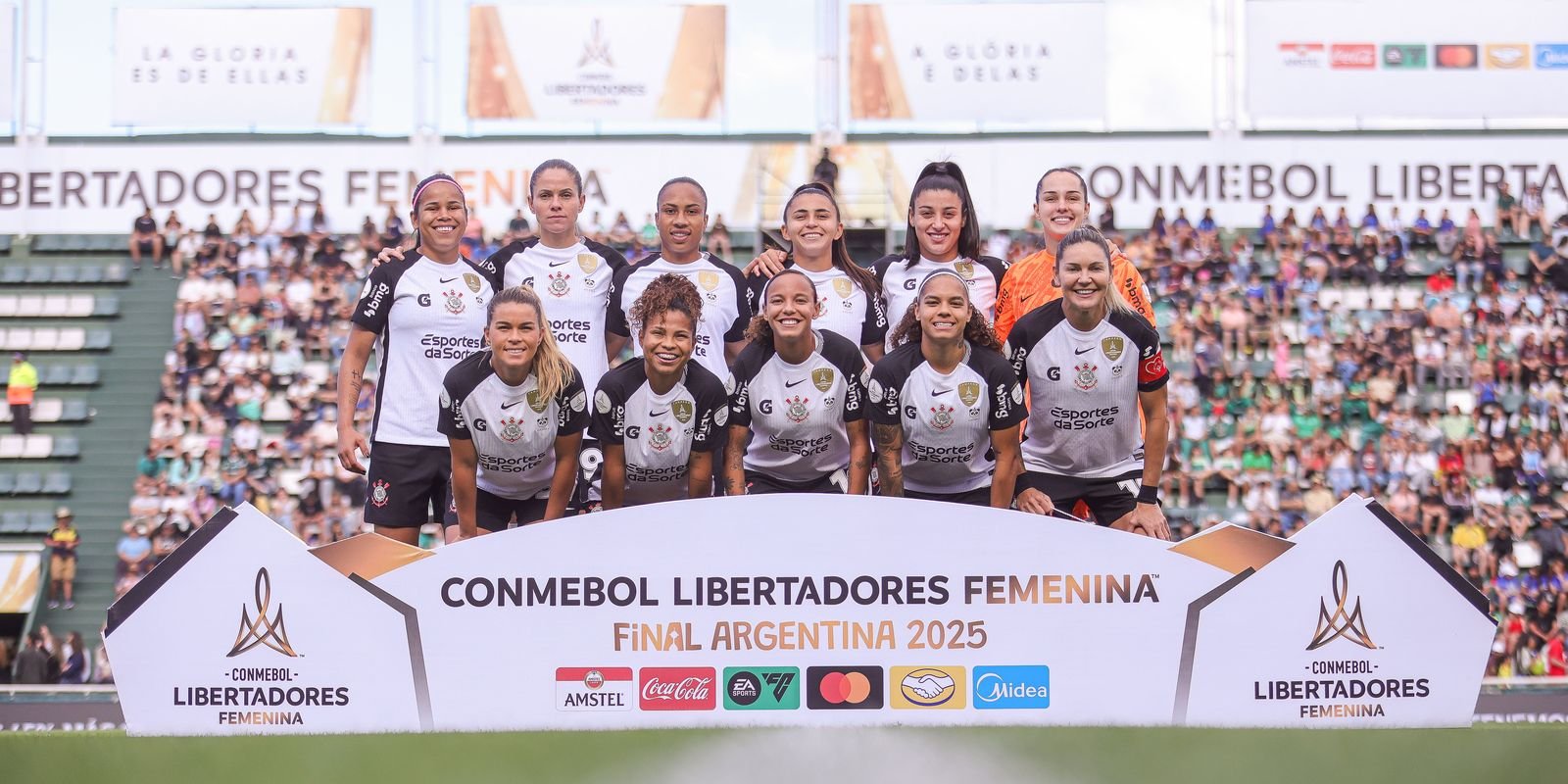libertadores:-corinthians-faz-historia-com-tricampeonato-consecutivo