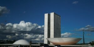 camara-dos-deputados-podera-ter-bancada-crista
