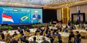 lula-defende-uso-de-moedas-locais-para-comercio-brasil-indonesia