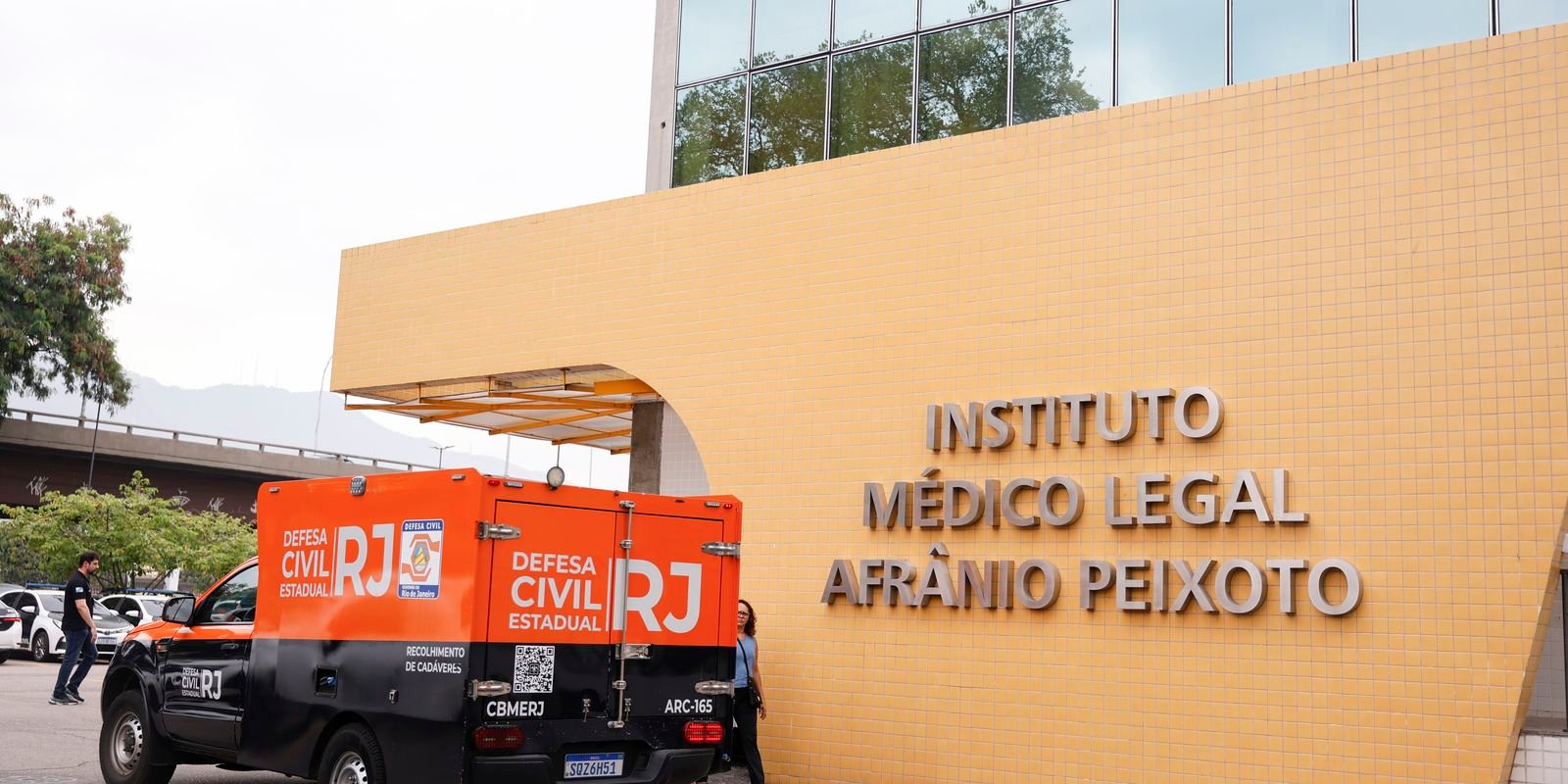 mprj-envia-tecnicos-periciais-independentes-ao-iml-apos-acao-policial