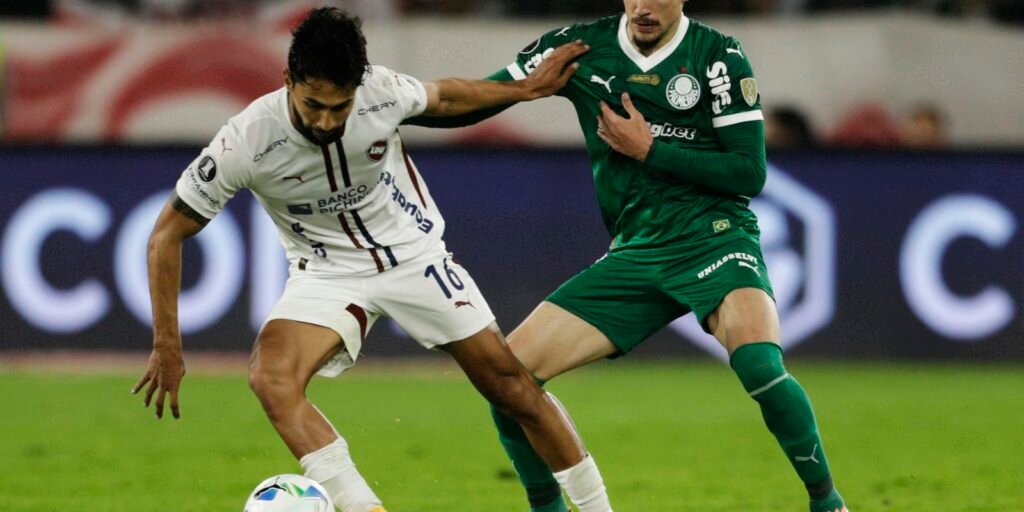 palmeiras-joga-futuro-na-libertadores-diante-da-ldu