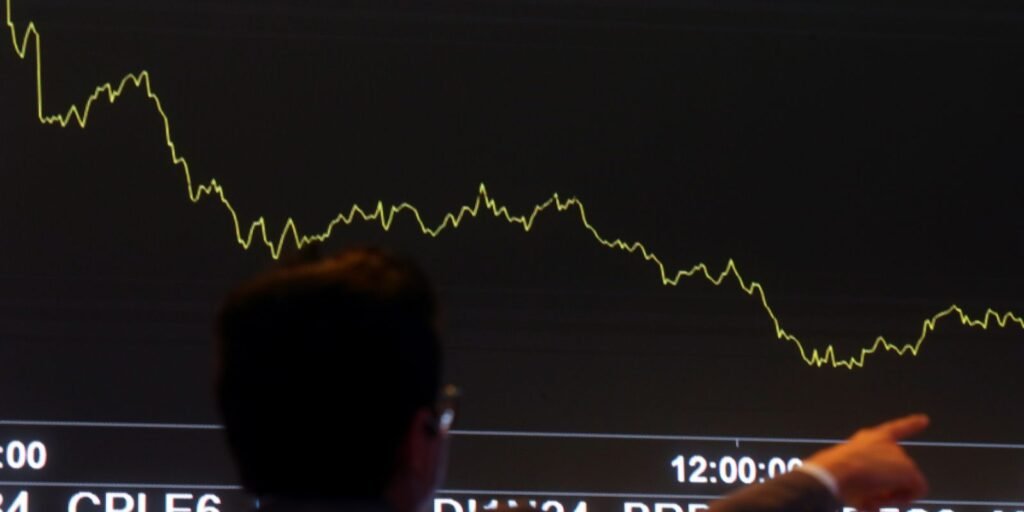 bolsa-volta-a-bater-recorde-e-alcanca-marca-de-154-mil-pontos
