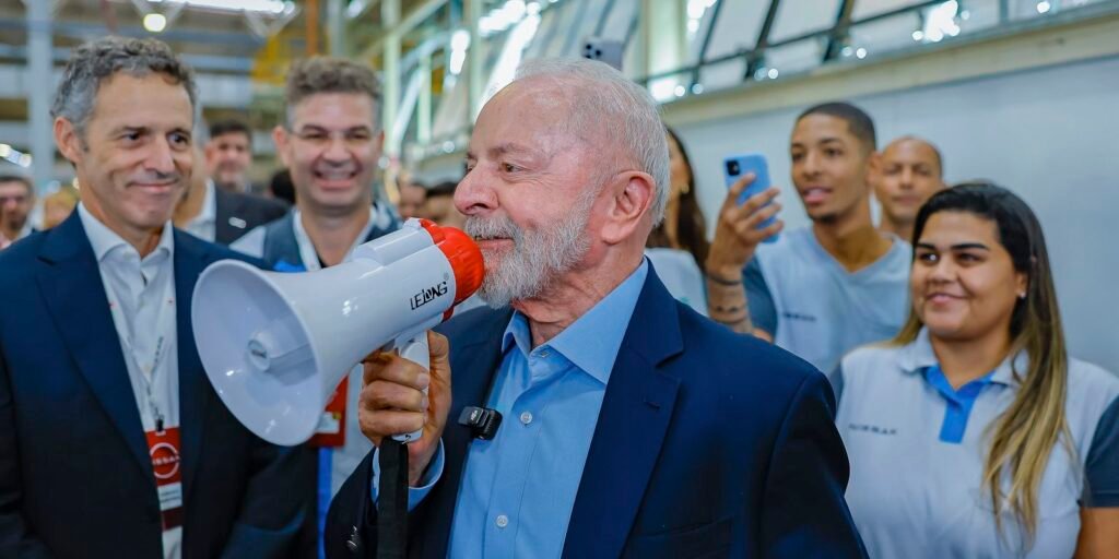 lula-assina-medida-que-atualiza-programa-de-alimentacao-do-trabalhador