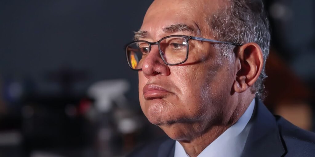 gilmar-decide-que-so-pgr-pode-pedir-impeachment-de-ministro-do-stf