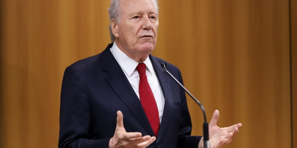 sem-dinheiro,-maos-estao-amarradas-para-combate-ao-crime,-diz-ministro