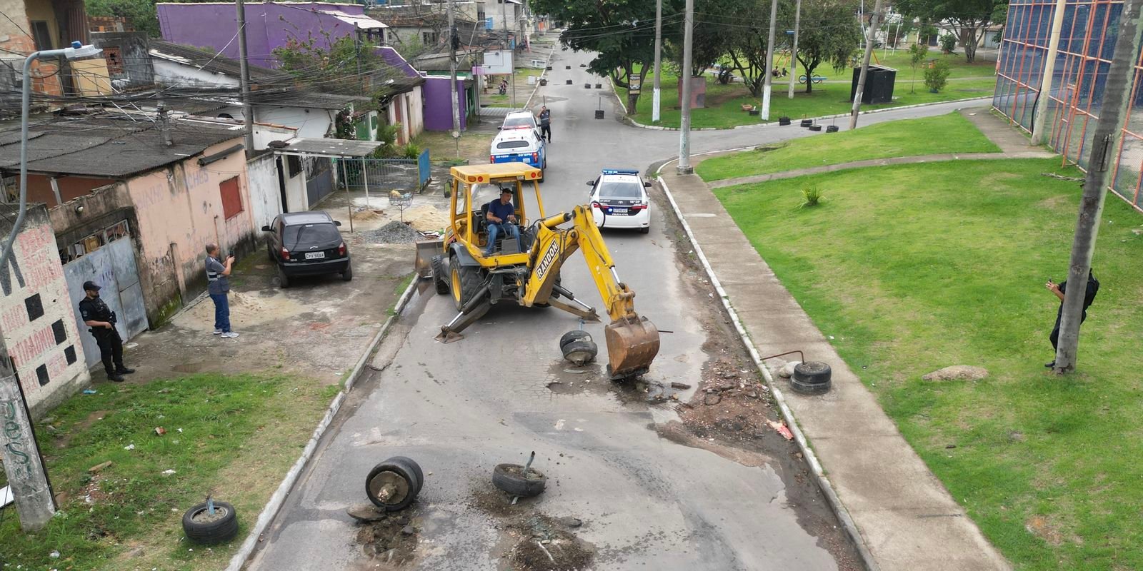 operacao-barricada-zero-removeu-6,5-toneladas-de-bloqueios-no-rio