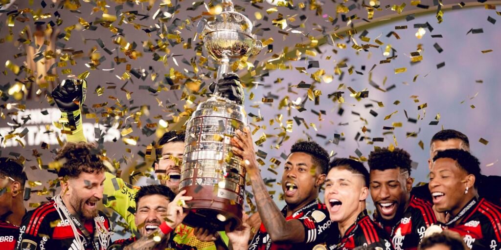 retrospectiva:-flamengo-domina-o-futebol-masculino-brasileiro-em-2025