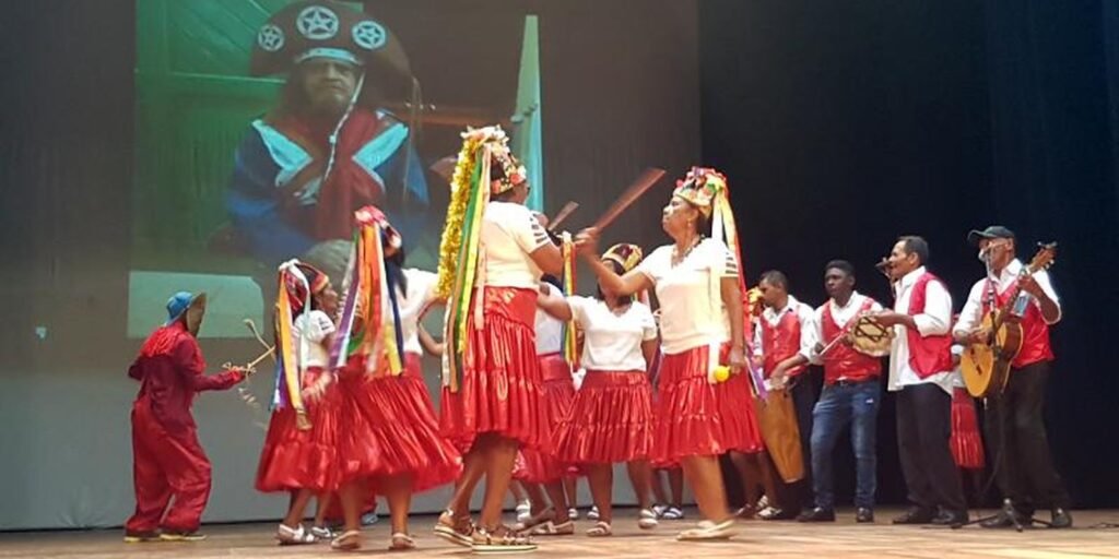 mostra-em-recife-celebra-o-reisado-pernambucano