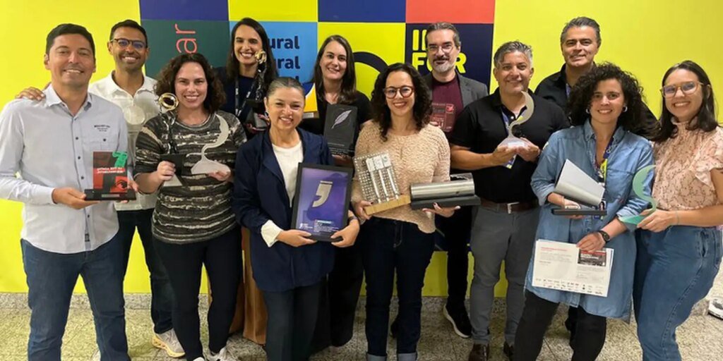 caminhos-da-reportagem,-da-tv-brasil,-ultrapassa-marca-de-100-premios