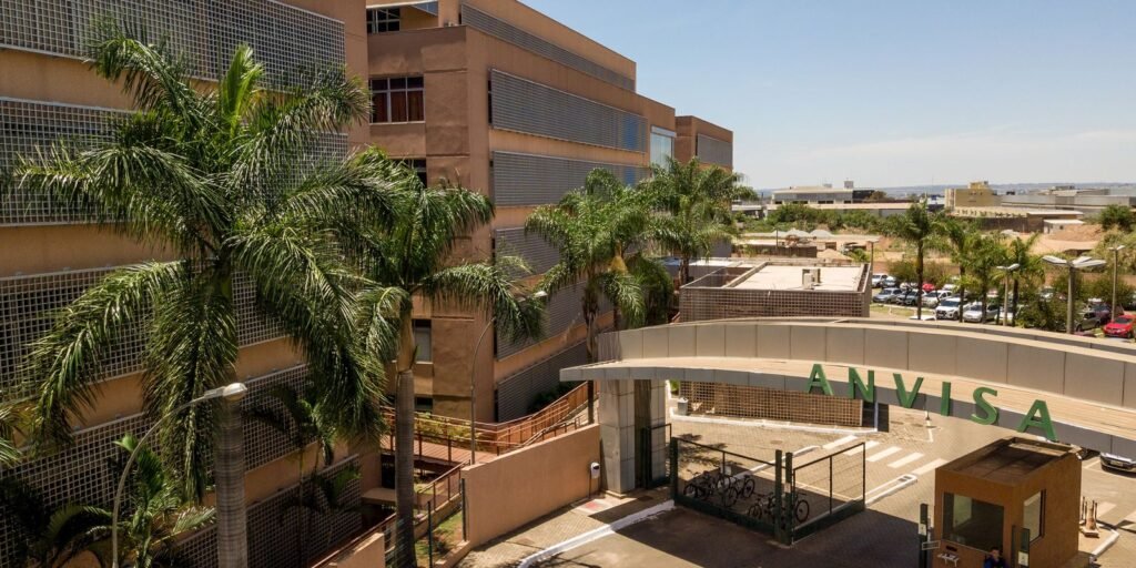 anvisa-suspende-suplementos-alimentares-de-duas-marcas;-confira