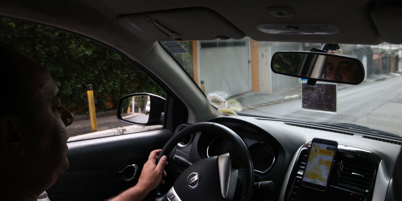 detran-de-sao-paulo-tira-teste-de-baliza-para-exame-da-cnh