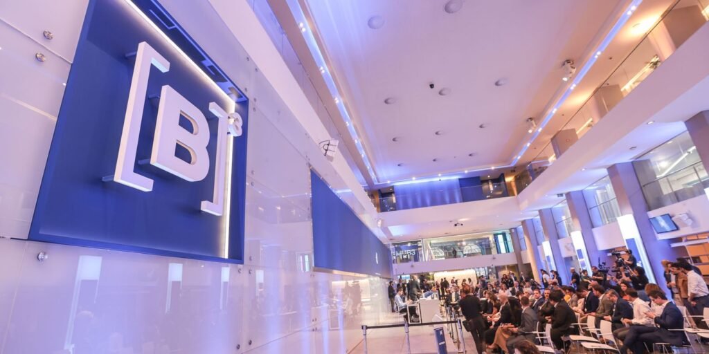 bolsa-volta-a-bater-recorde-e-encosta-nos-190-mil-pontos