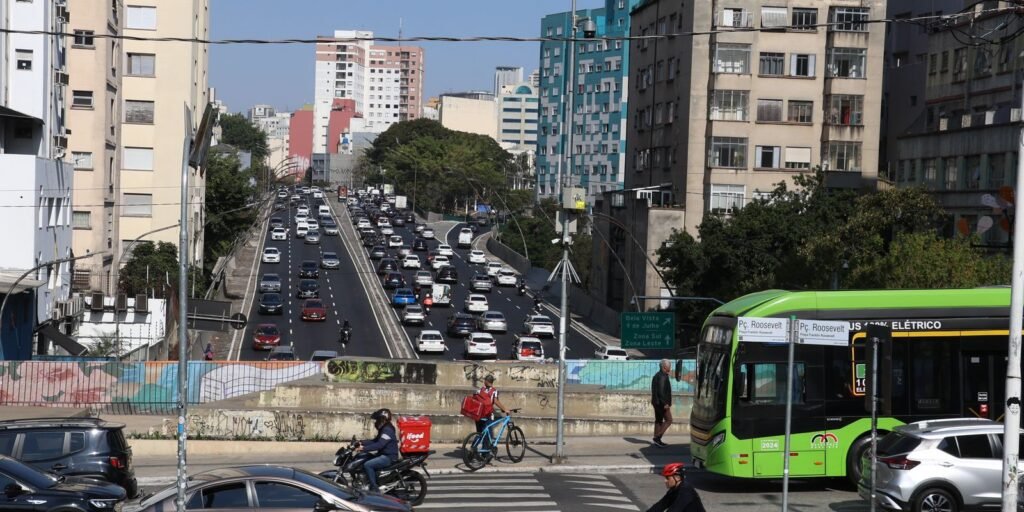 rodizio-de-veiculos-volta-a-partir-desta-quinta-feira-(19)-em-sp