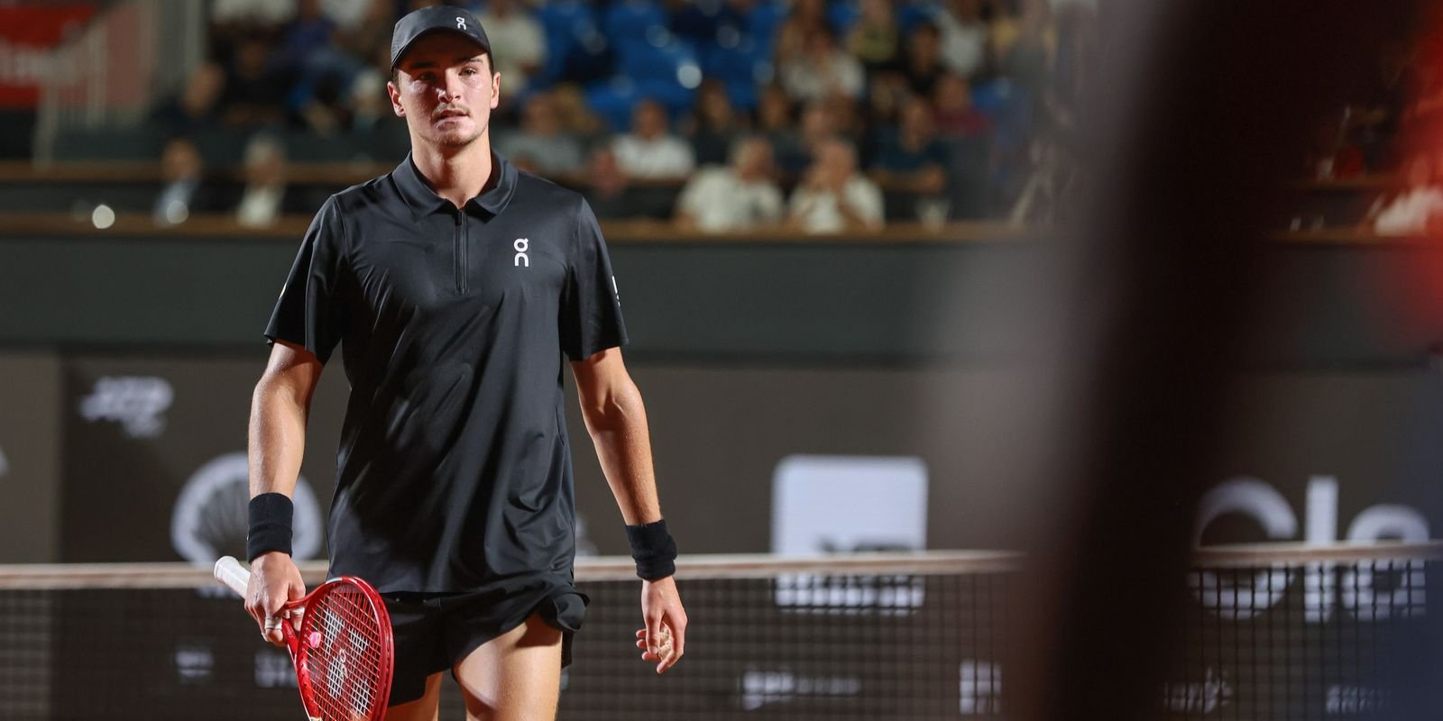 rio-open:-joao-fonseca-mira-final-nas-duplas-apos-queda-em-simples