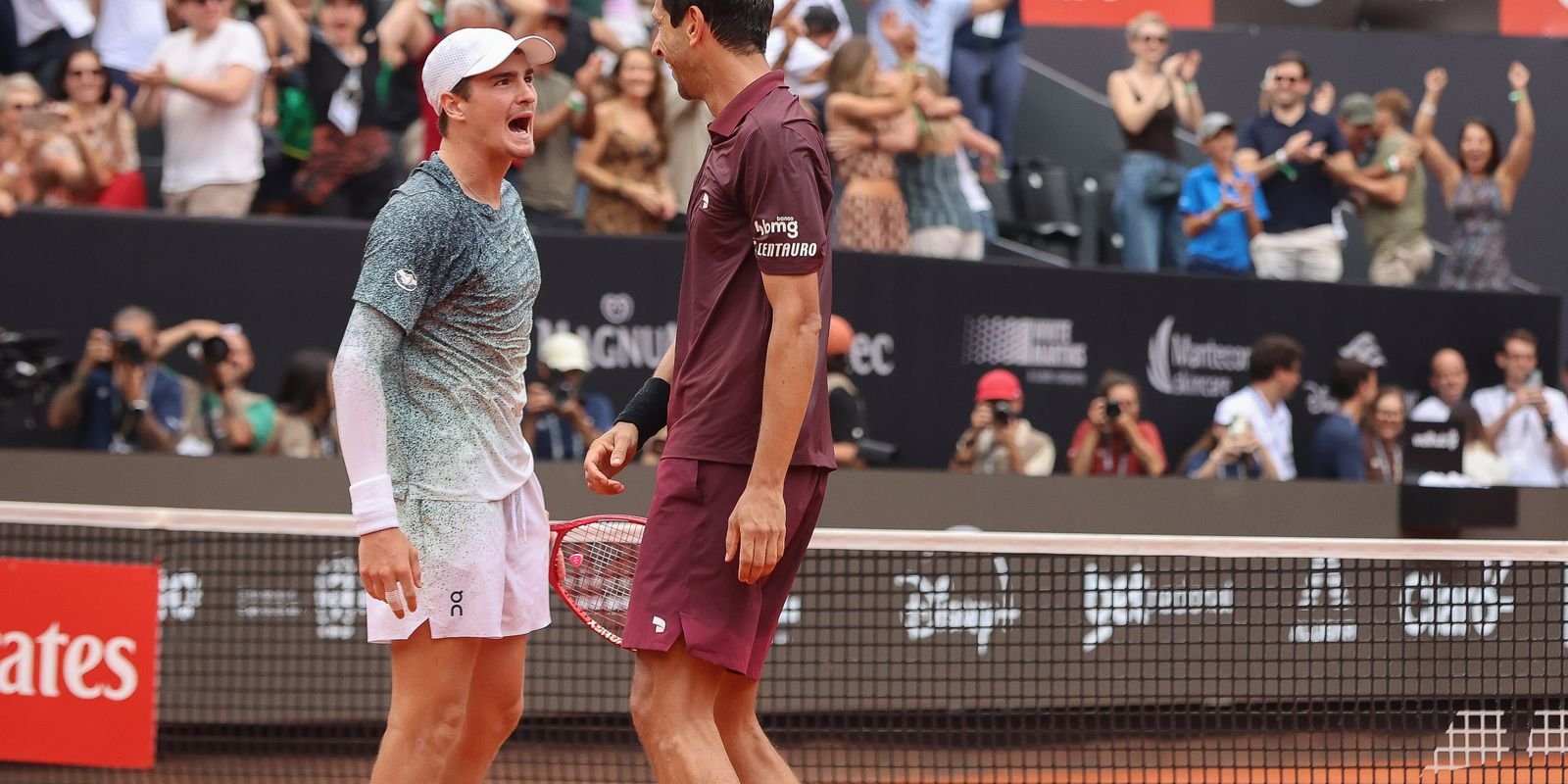 joao-fonseca-e-marcelo-melo-garantem-titulo-de-duplas-do-rio-open